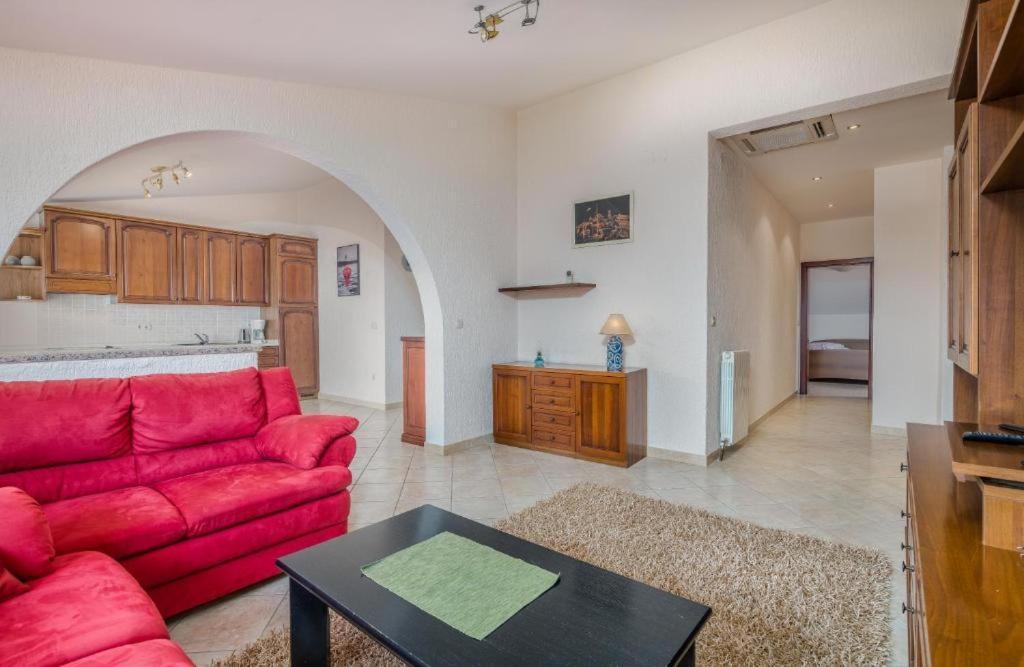 B&B Dujmovic Malinska Δωμάτιο φωτογραφία