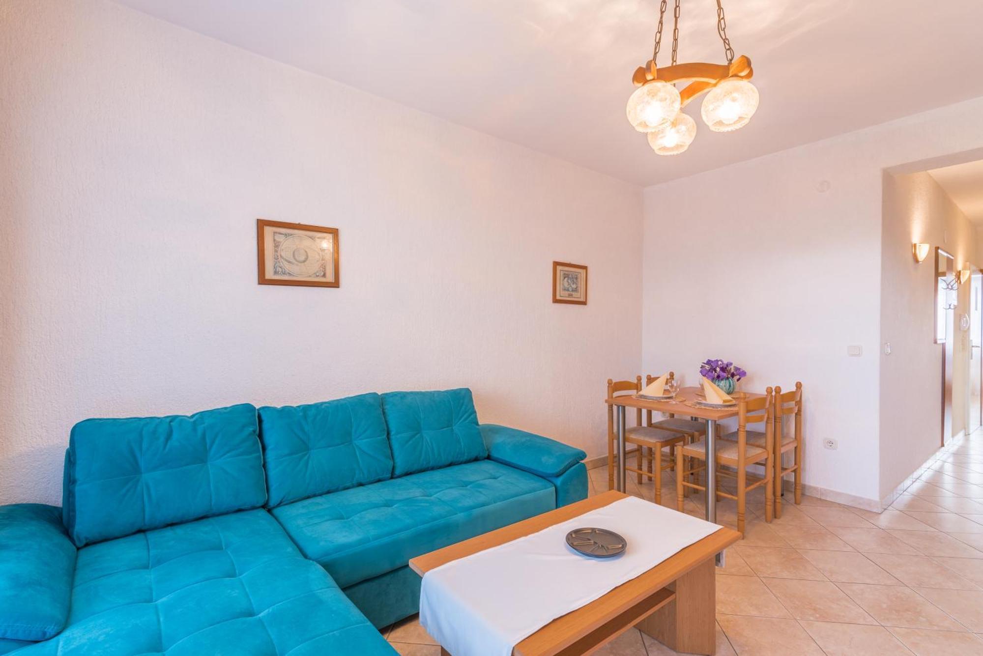B&B Dujmovic Malinska Δωμάτιο φωτογραφία
